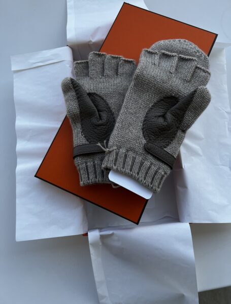 Женские перчатки Hermes